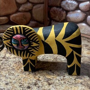 Vintage Laurel Burch Handcrafted Black/Gold Leonardo Lion Wooden Sculpture